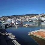 Una Porta Sul Porto Antico