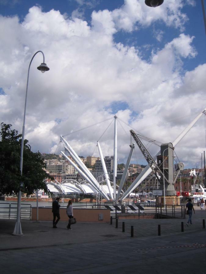 Porta Sul Porto Antico Apartment Genua